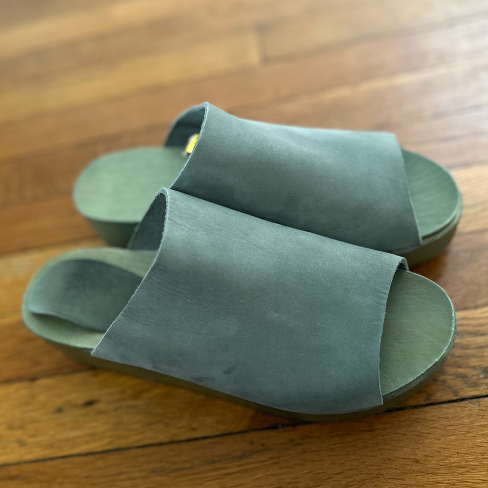 Bryr Clogs Norma in spruce size 38